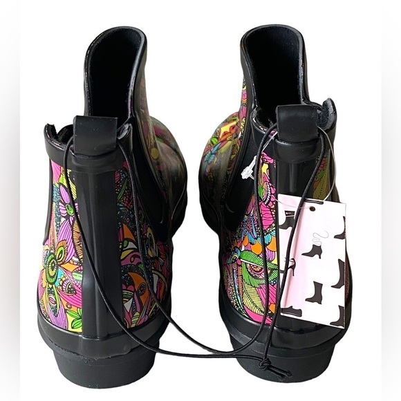 Floral Garden Ankle Bootie Rainbow Spirit Desert 11M NWT cottagecore Chic - Picture 6 of 14